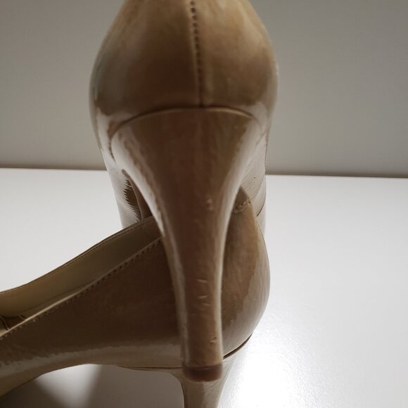 Taupe/Beige Patent High heel sz 6.5 - Picture 11 of 11